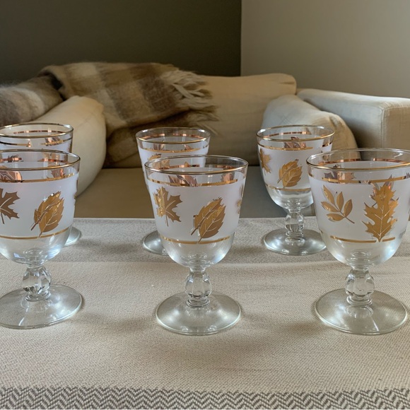 Mid century Libby frosted gold leaf water goblet set of six 5 1/2” x3 1/4”
